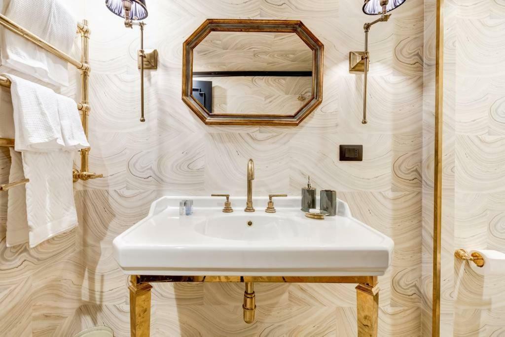 Luxurious Loft Facing The Pantheon Vila Roma Exterior foto